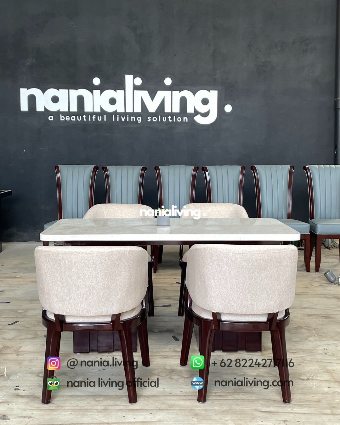 side Saint Helena Marble Dining Table With 4 Chairs