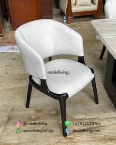 chair Saint Helena white and black marble dining table set