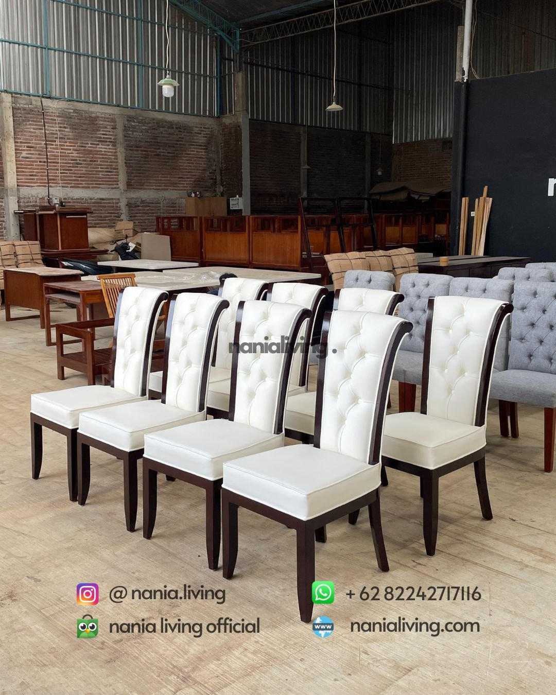 Teak Dining Chair With Button Motif (1) nania living