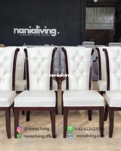 detail Teak Dining Chair With Button Motif