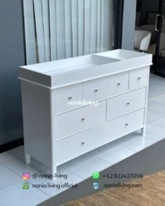 cv nania bintang utama