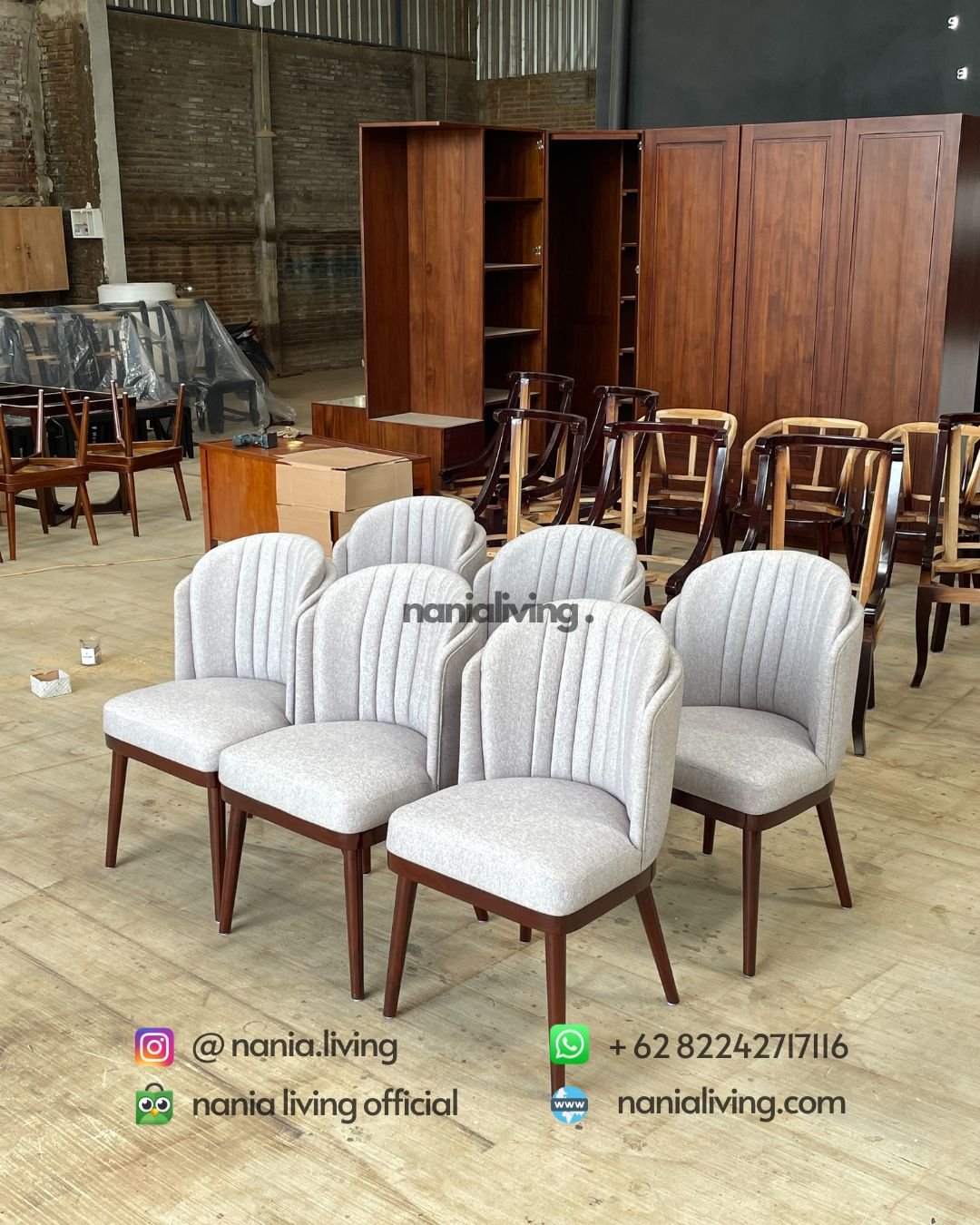 Double Back Teak Dining Chair (1) nanialiving