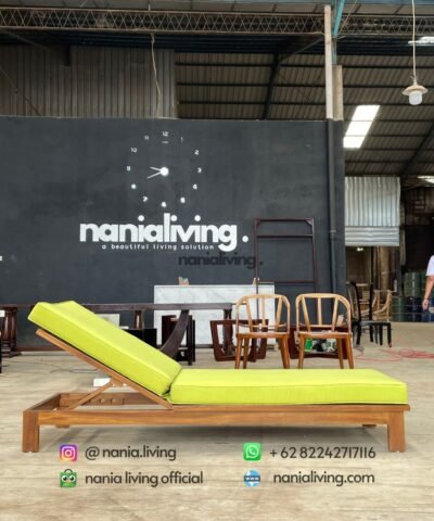 cv nania bintang utama