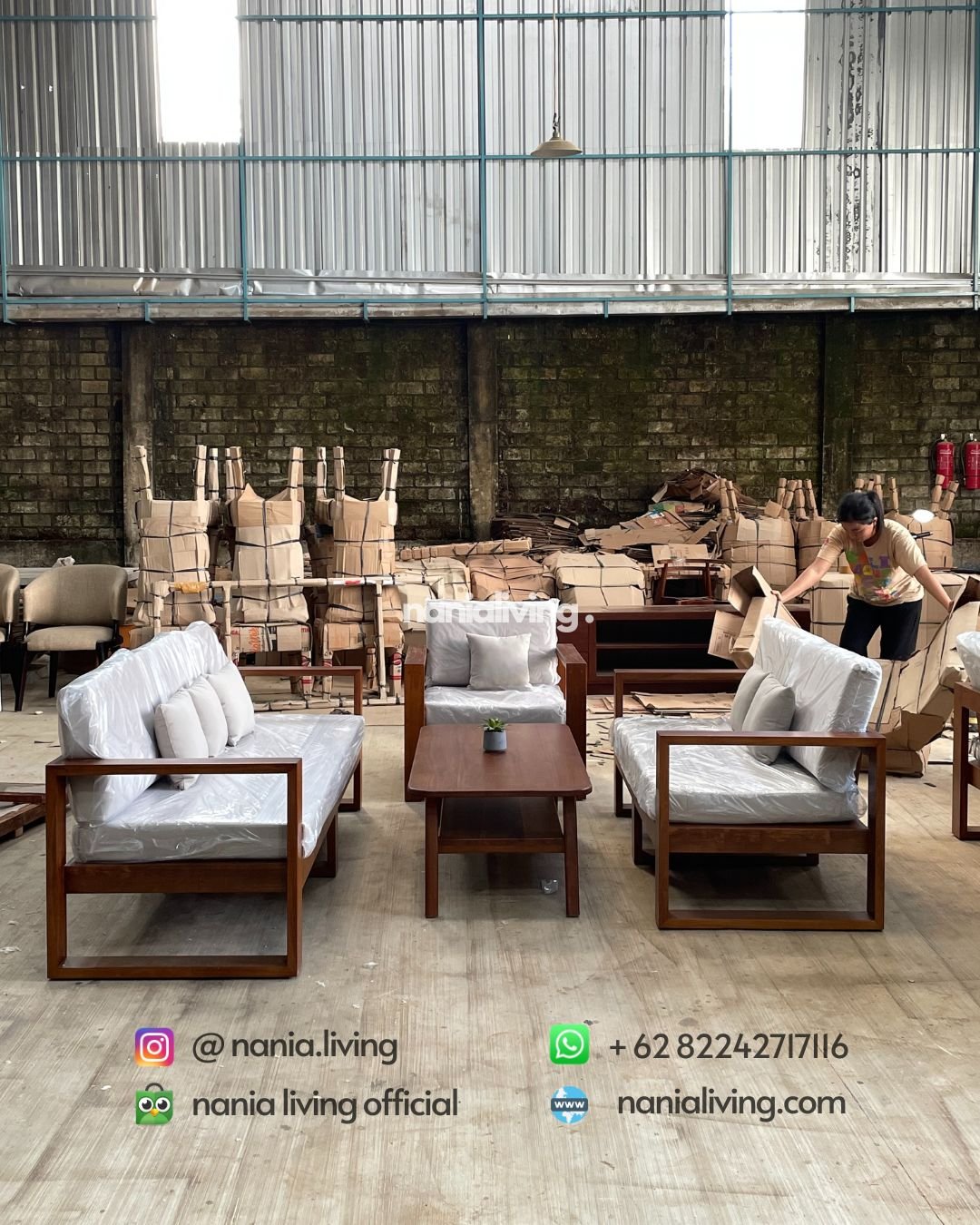 cv nania bintang utama