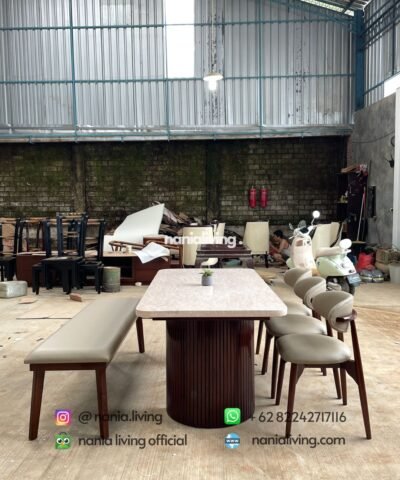 cv nania bintang utama