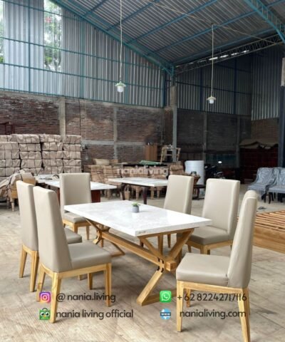 cv nania bintang utama