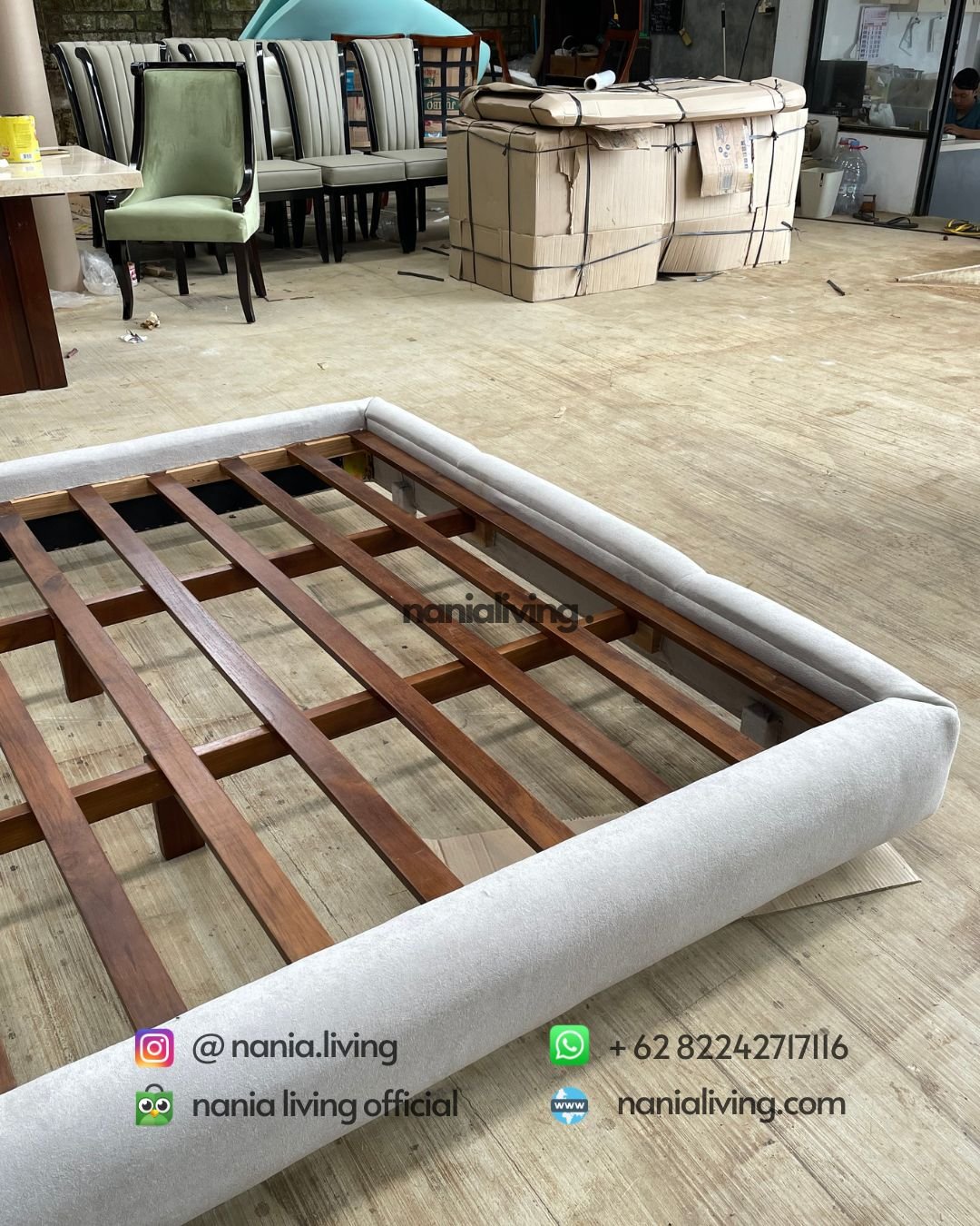 Modern Luxury Teak Bed Set With Foam Padding (5) side Modern Luxury Teak Bed Set With Foam Padding