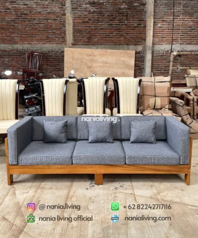 cv nania bintang utama