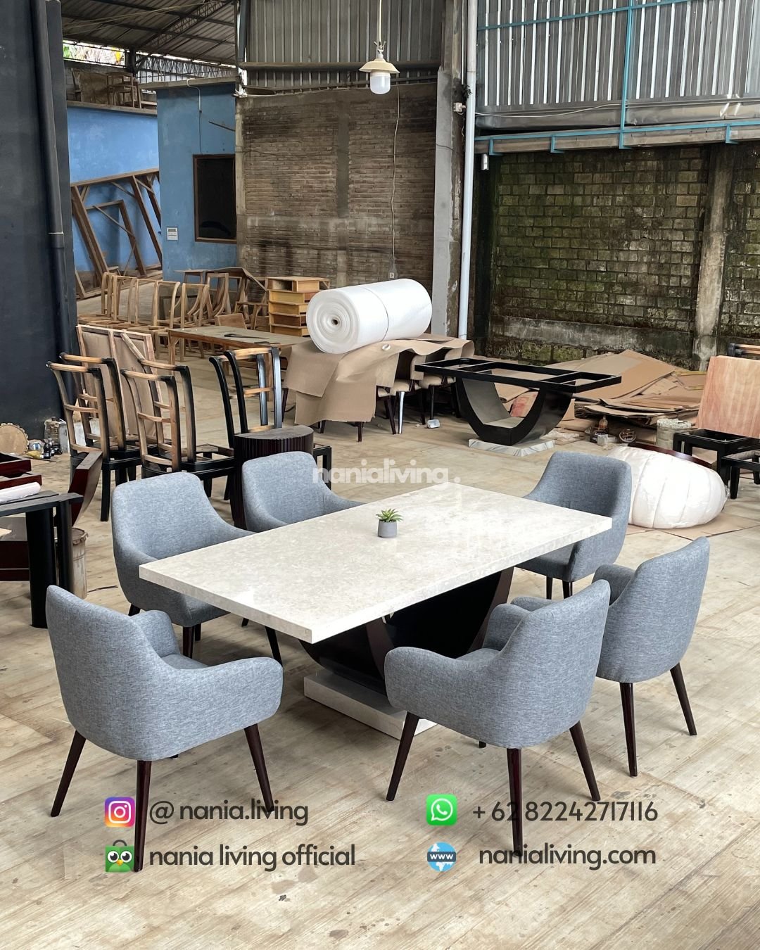 modern elegant marble dining table set (1) cv nania bintang utama