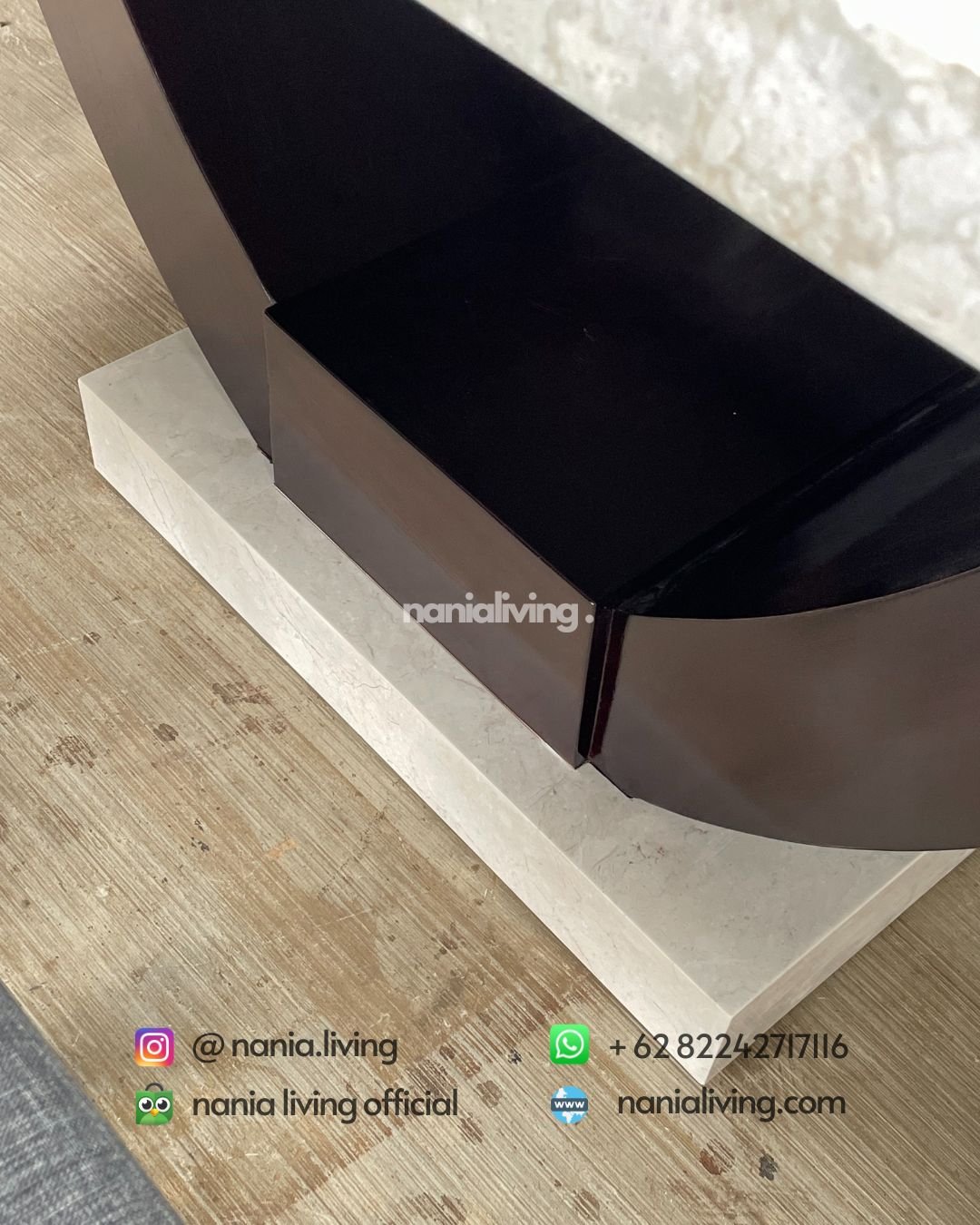 modern elegant marble dining table set (3) detail Modern Elegant Marble Dining Table Set