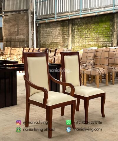 cv nania bintang utama