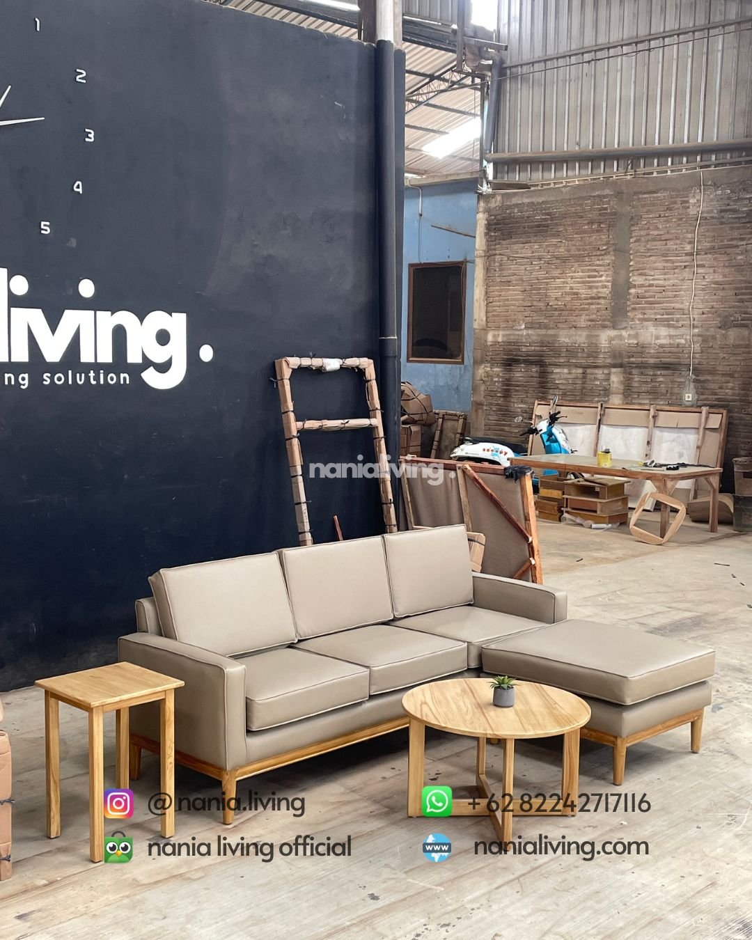 Modern Teak Corner Coffee Table Set (1) nanialivign