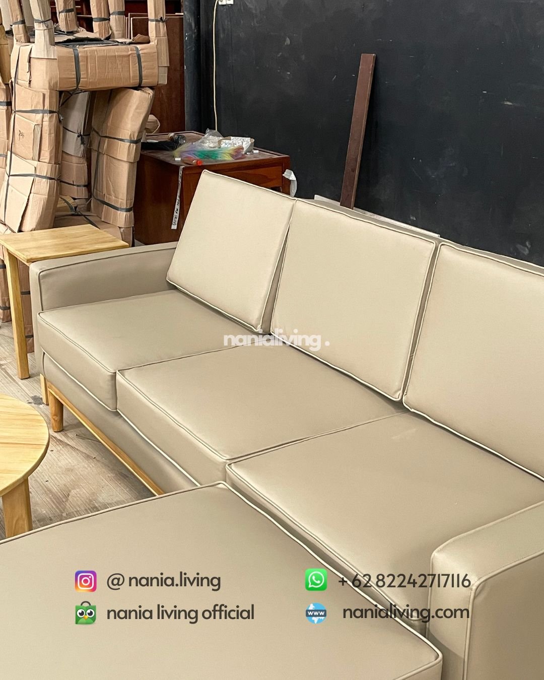 Modern Teak Corner Coffee Table Set (5) Modern Teak Corner Coffee Table Set