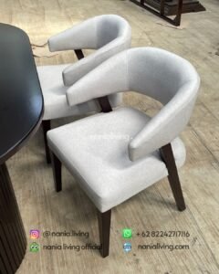 cushion Modern Teak-striped Dining Table With 4 Chairs