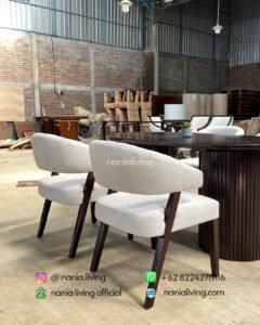 side chair Modern Teak-striped Dining Table With 4 Chairs