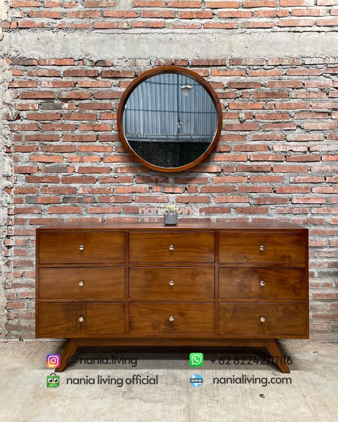 Teak Sideboard With A Round Mirror (1) nanialiving