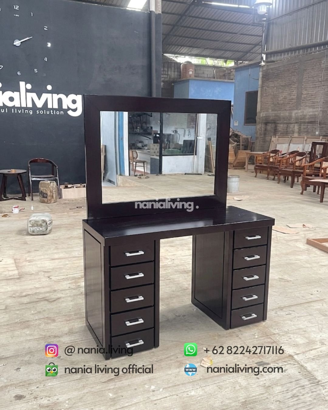 Dressing Table With 8 Drawers And Large Mirror (5) Dressing Table With 8 Drawers And Large Mirror