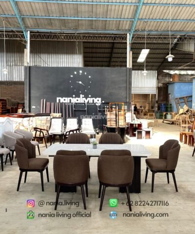 cv nania bintang utama