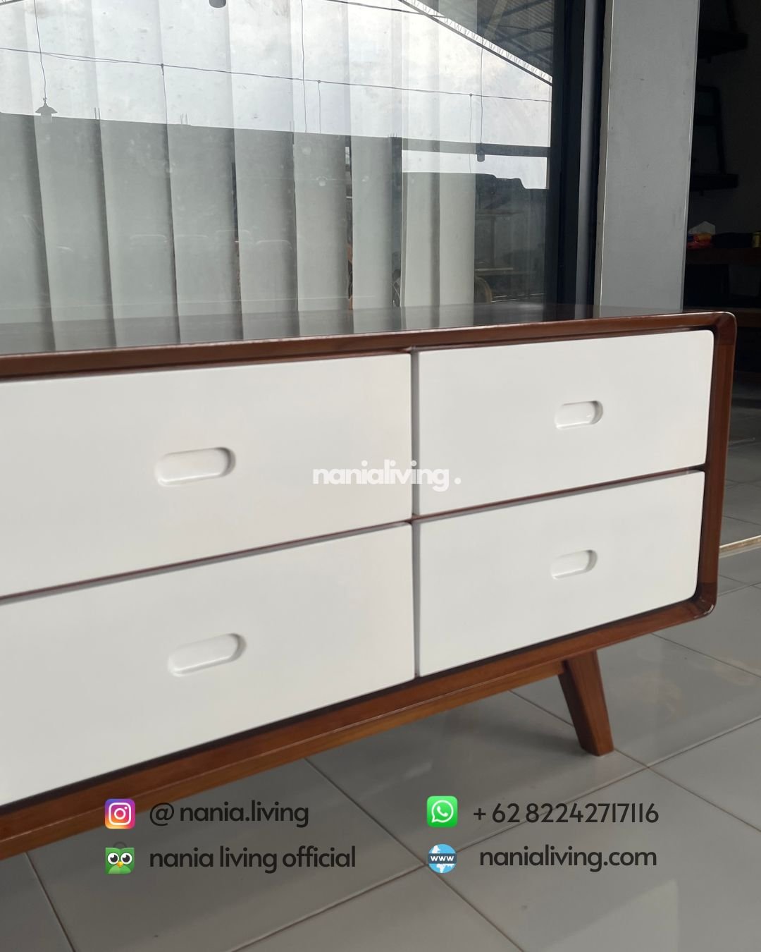 detail Minimalist Retro Teak Sideboard With 6 Drawers