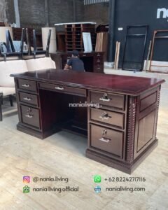 Minimalist Teak Director’s Desk Jepara