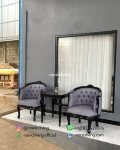 Modern Patio Seating Set With A Table