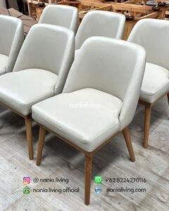 detail Modern Retro Dining Chair