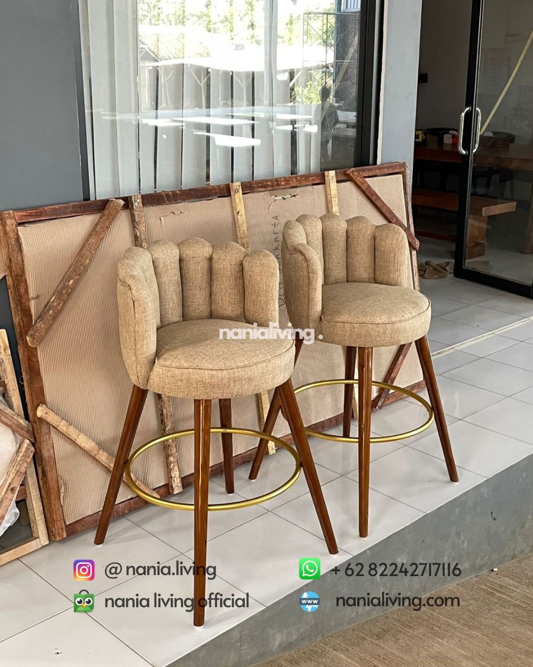 Modern Teak Bar Stool With A Metal Ring (4) side Modern Teak Bar Stool With A Metal Ring