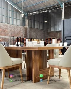 Modern teak dining table with 6 retro chairs