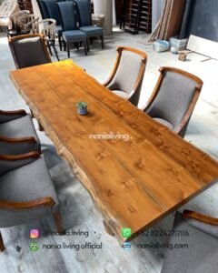top Solid Teak Dining Table With 6 Luxurious Chairs