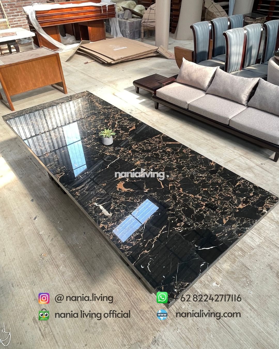 top Stella Dining Table In Portoro Gold Marble Only