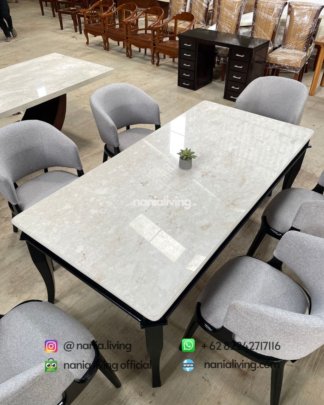 marble Stella Simple Marble Dining Table With 6 Chairs