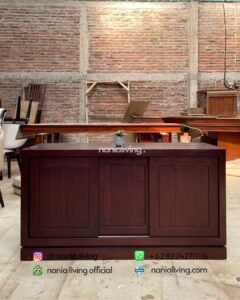 Minimalist 3-door Sliding Teak Sideboard
