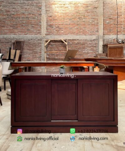 Minimalist 3-door Sliding Teak Sideboard