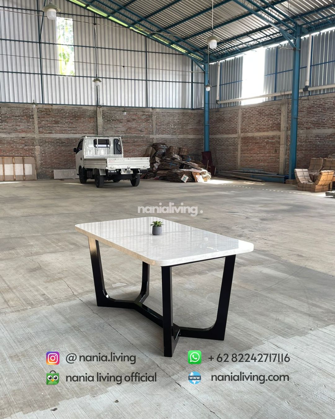 Minimalist Marble Dining Table With Teak Legs (1) nanialiving