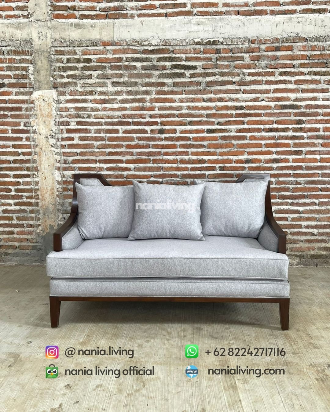 Modern 3-seater Teak Guest Sofa (1) Modern 3-seater Teak Guest Sofa
