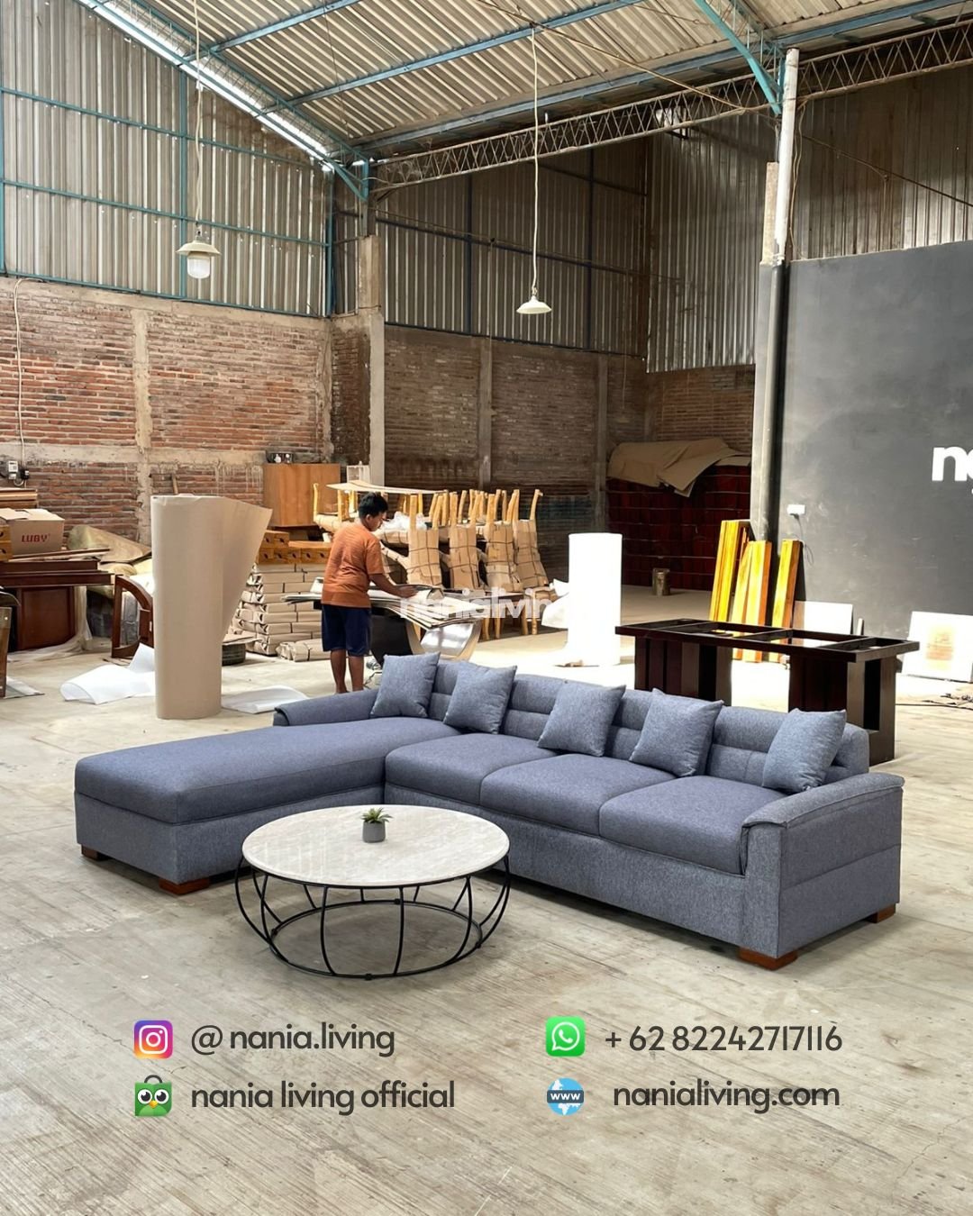 Modern Corner Sofa With A Marble-topped Table (5) cv nania bintang utama