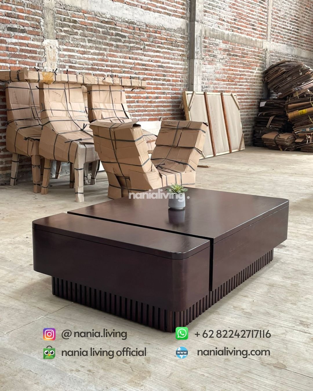 side Modern Low Teak Coffee Table