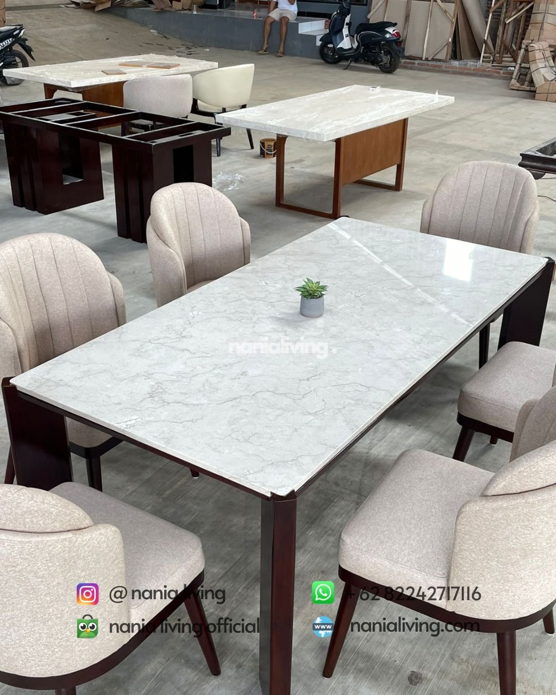Modern Marble Dining Table Set With 6 Shell-shaped Chairs (5) top Modern Marble Dining Table Set With 6 Shell-shaped Chairs