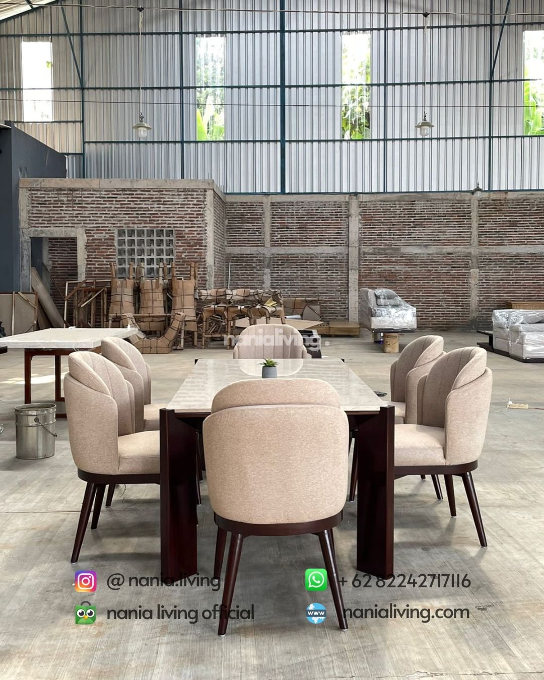 Modern Marble Dining Table Set With 6 Shell-shaped Chairs (6) cv nania bintang utama