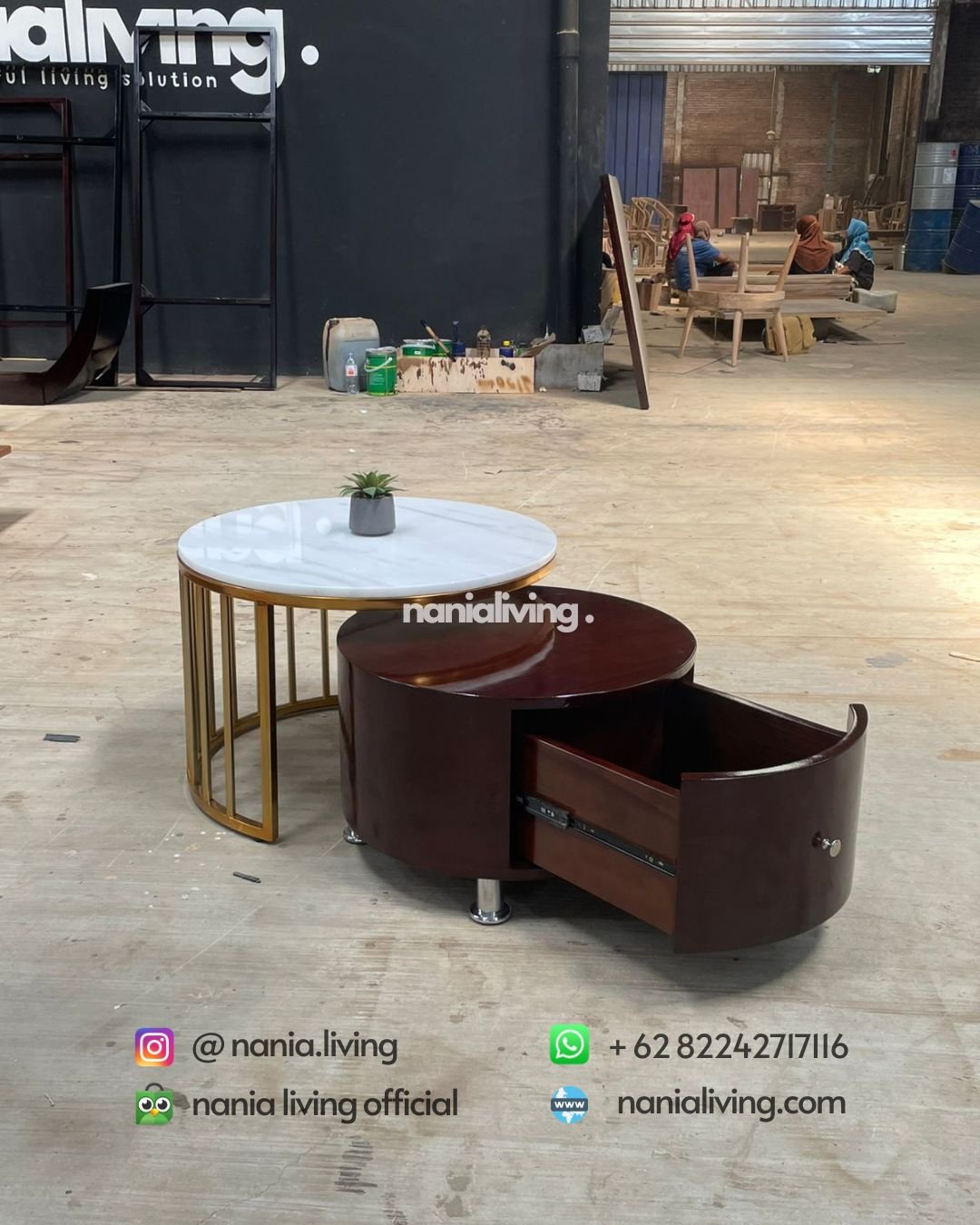 Round Marble Coffee Table With A Teak And Iron Frame (4) cv nania bintang utama