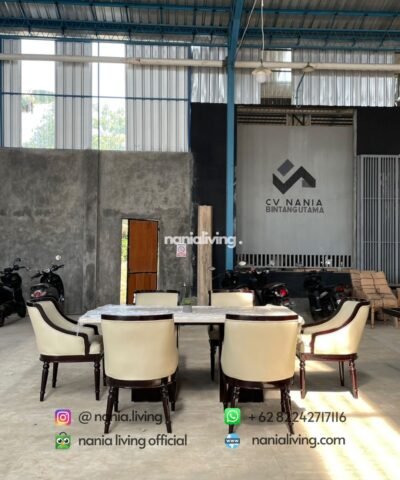 cv nania bintang utama