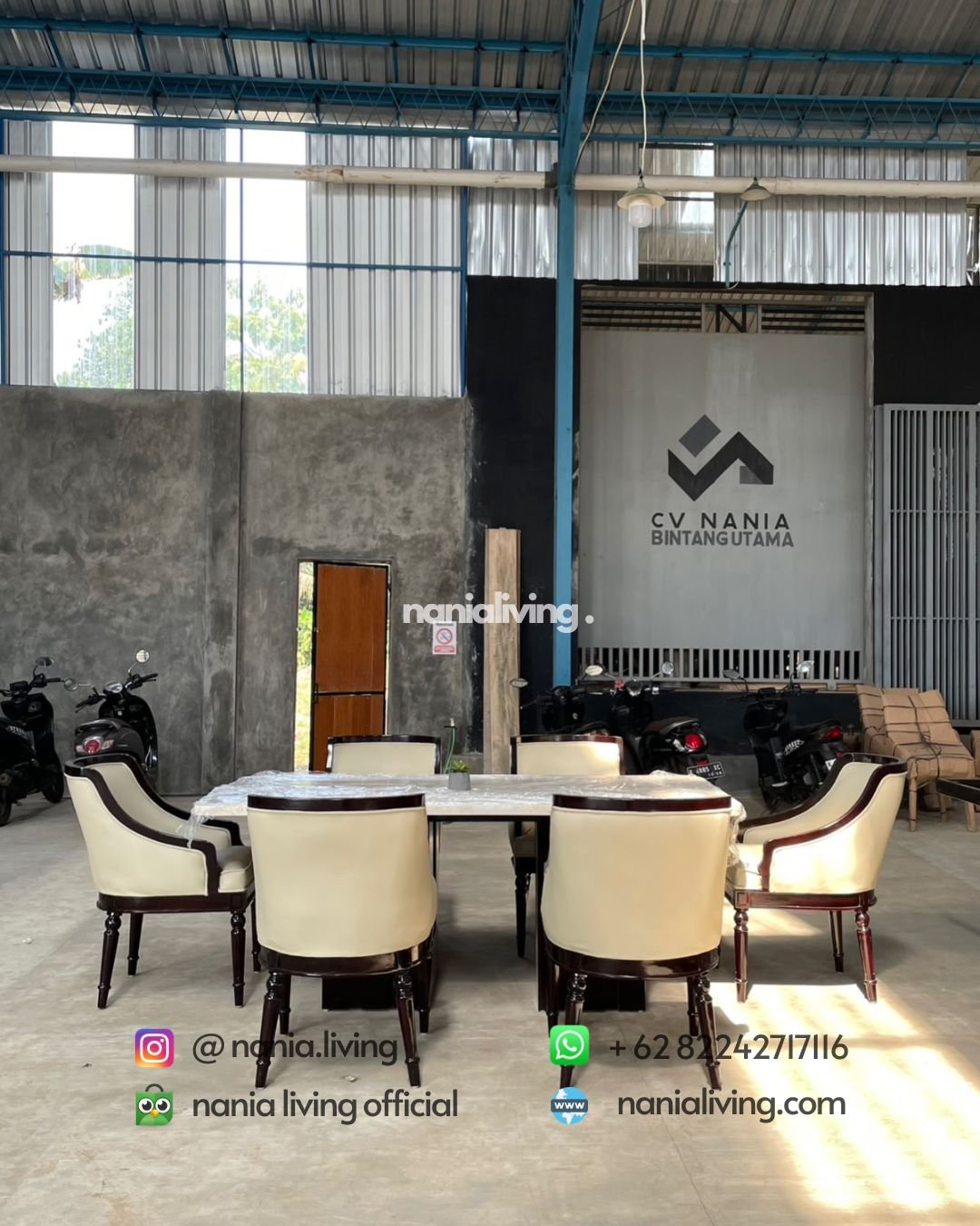 Stella Marble Dining Table Set With Carved Chairs (4) cv nania bintang utama