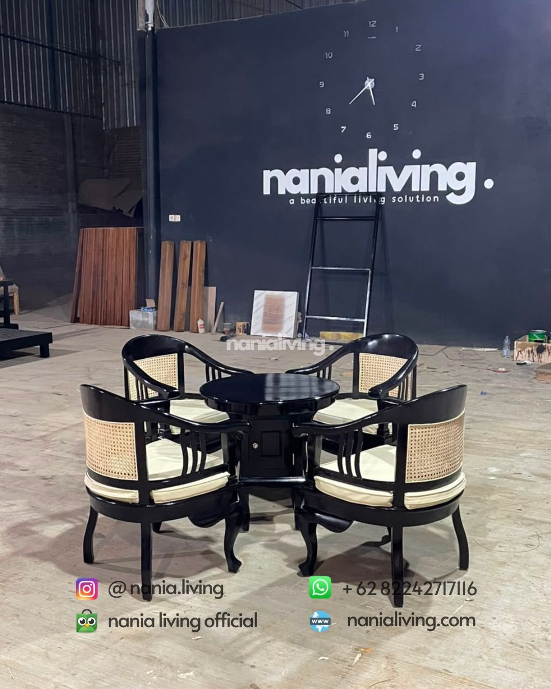 Black Betawi-style Dining Set With Rattan Accents (1)