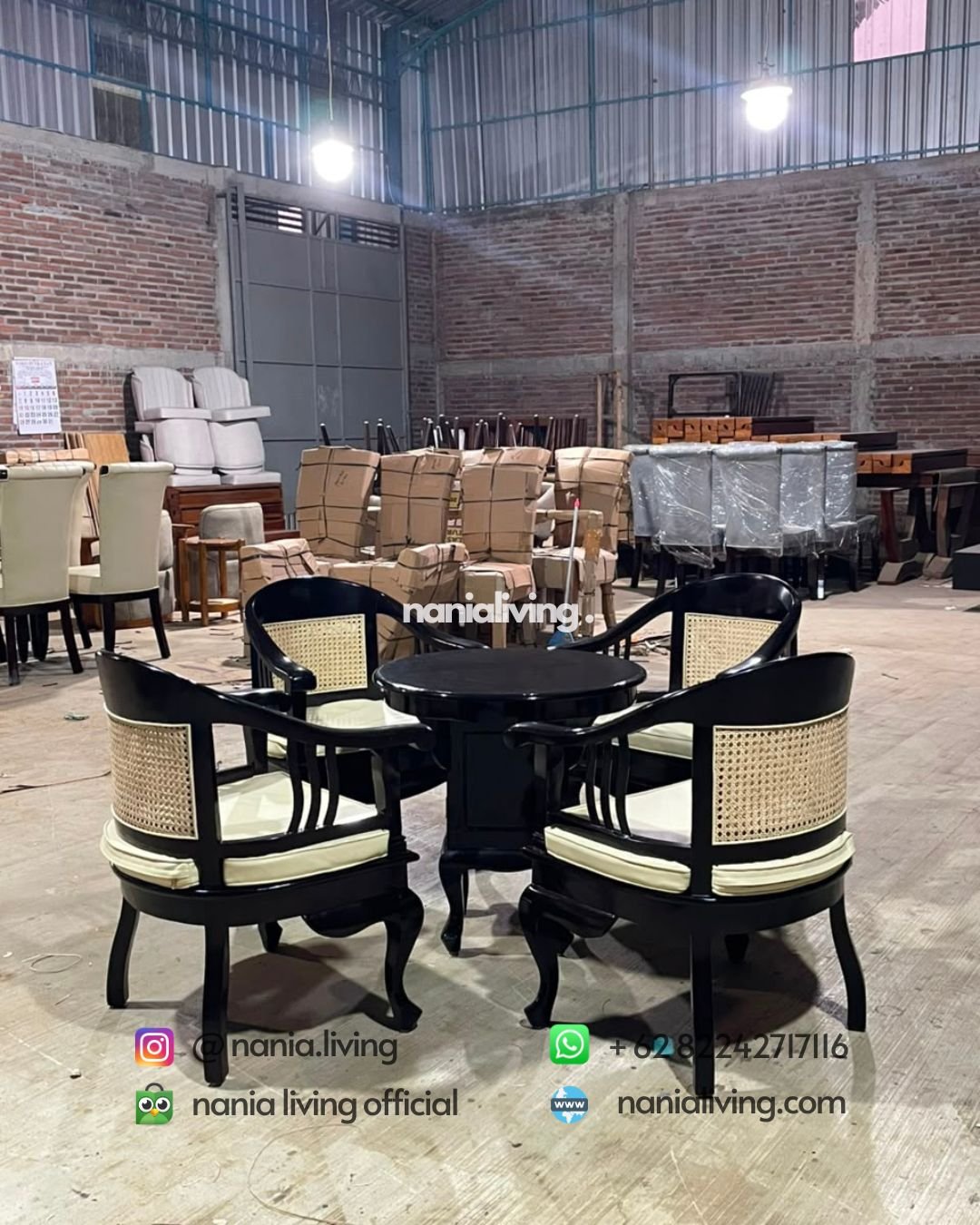 Black Betawi-style Dining Set With Rattan Accents (7)