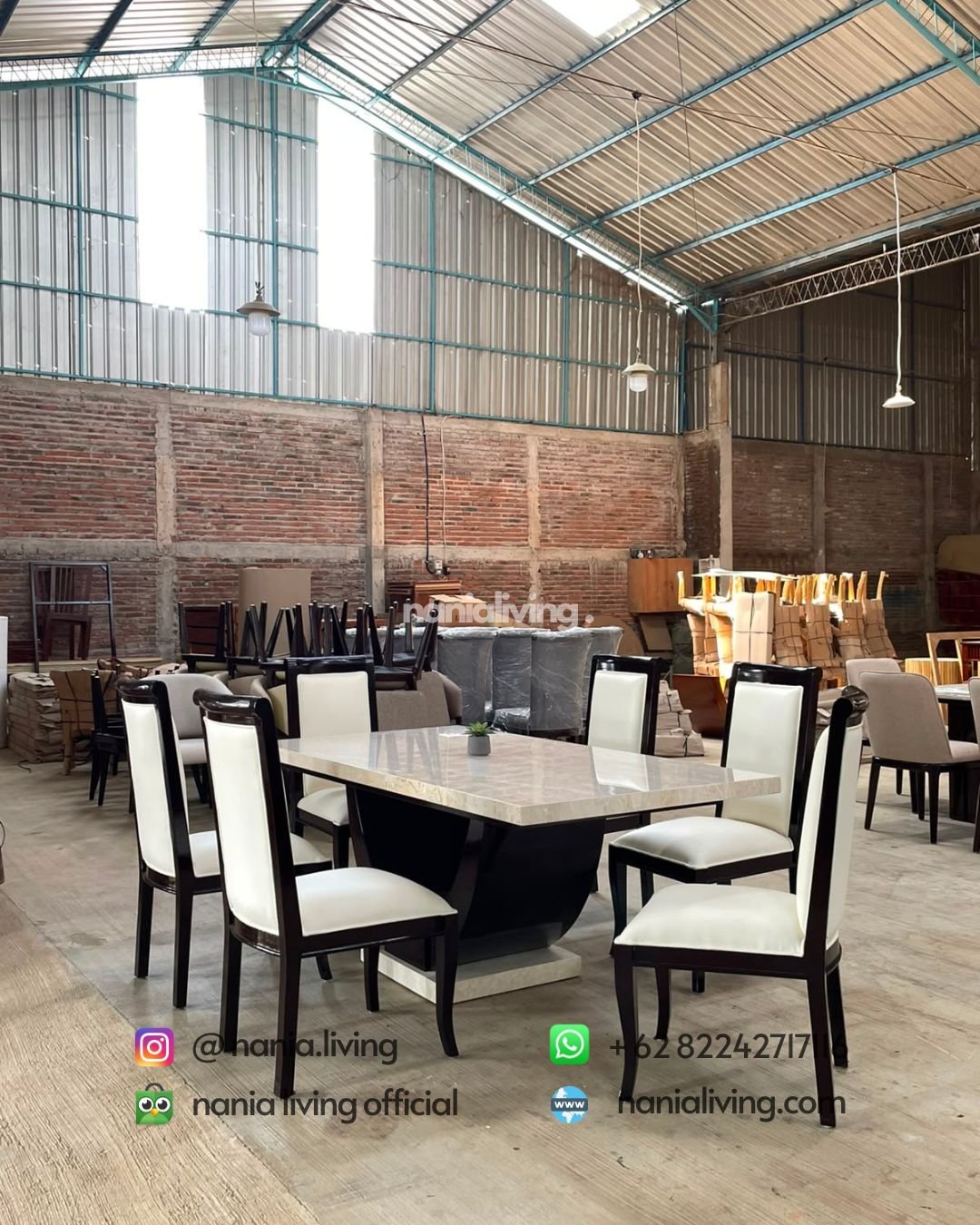 Minimalist Marble Dining Table With 6 Teak Chairs (1)