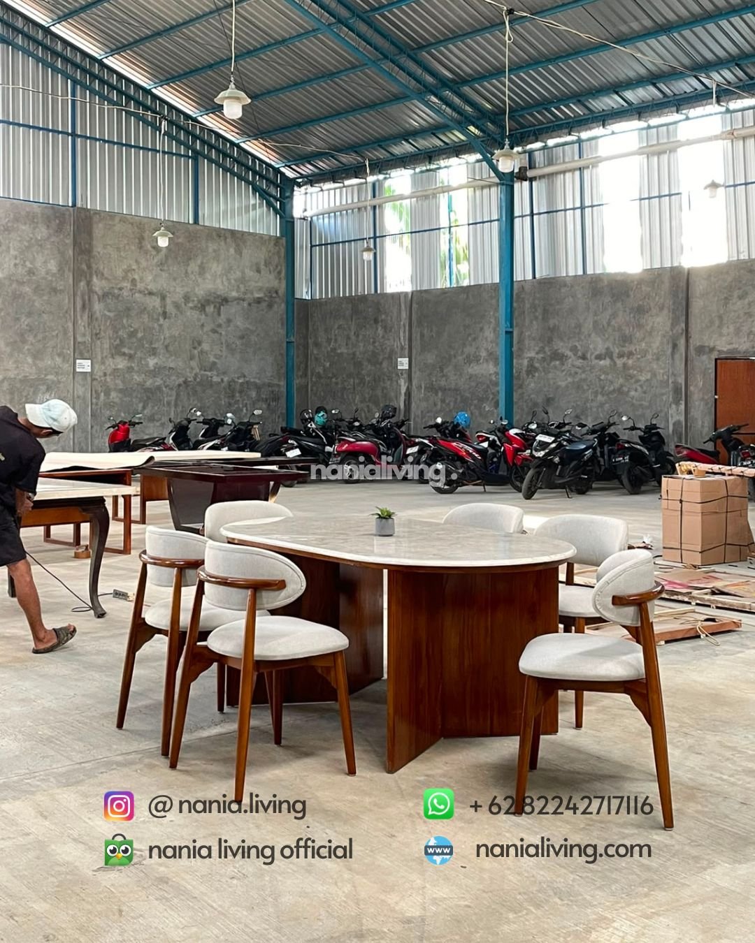 Ropan Oval Marble Dining Table Set With 6 Chairs (1)