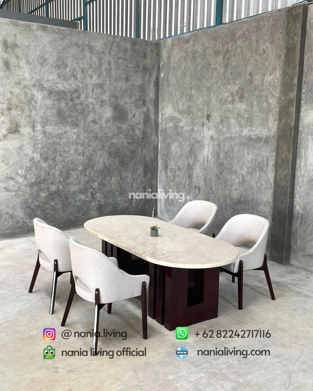 Stella Oval Marble Dining Table With 4 Modern Chairs (1)