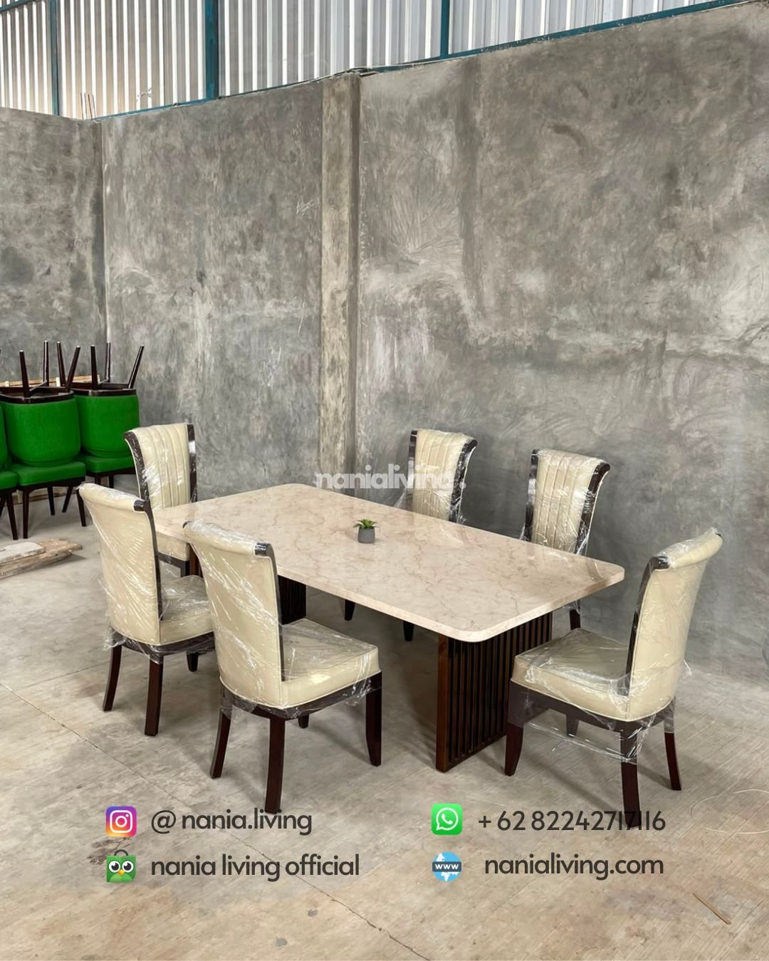 Marble Dining Table With Iron Legs And 6 Striped Chairs (1)