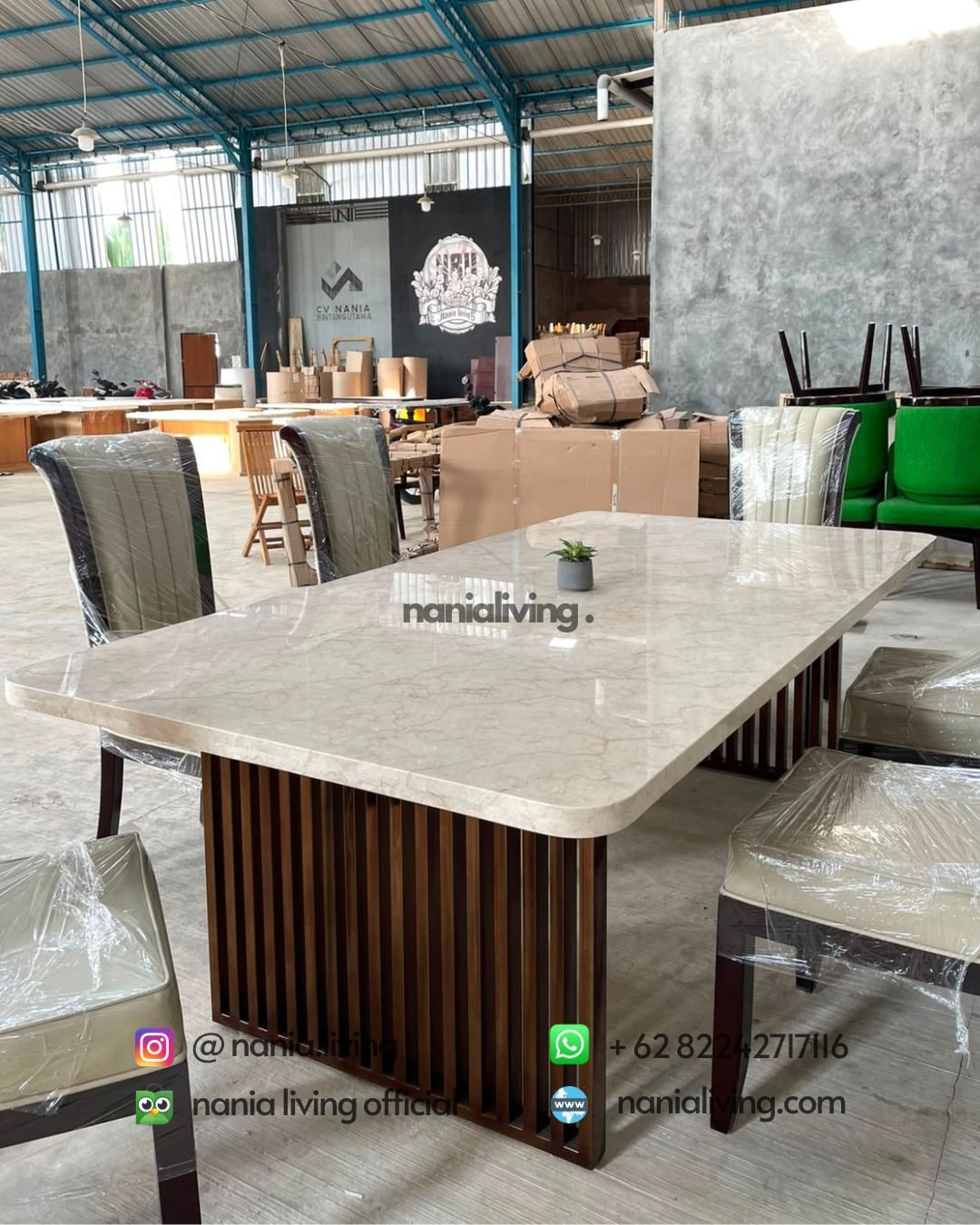 Marble Dining Table With Iron Legs And 6 Striped Chairs (2)