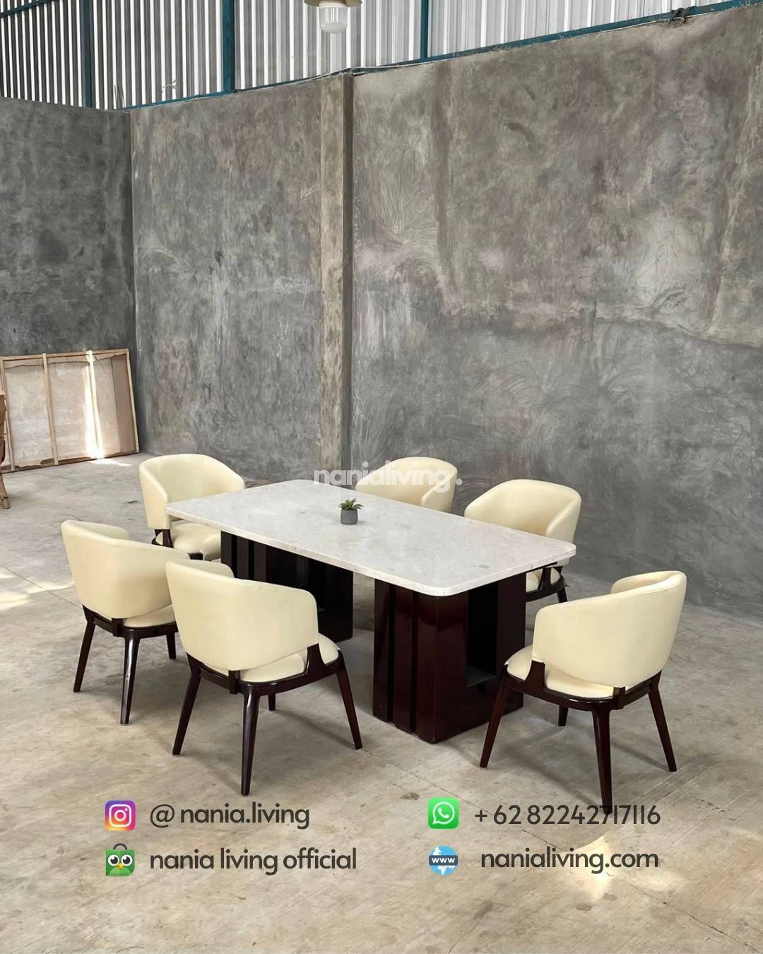 Marble-topped Dining Table And 6 Minimalist Foam Chairs (1)